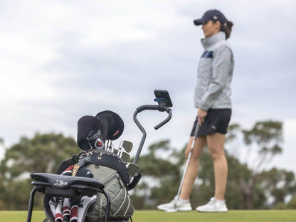 safe smartphone mount on the golf course