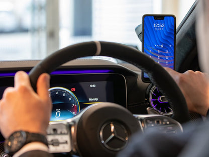 Quad Lock Pixel 3/3XL Car Kit with Wireless Charging Head