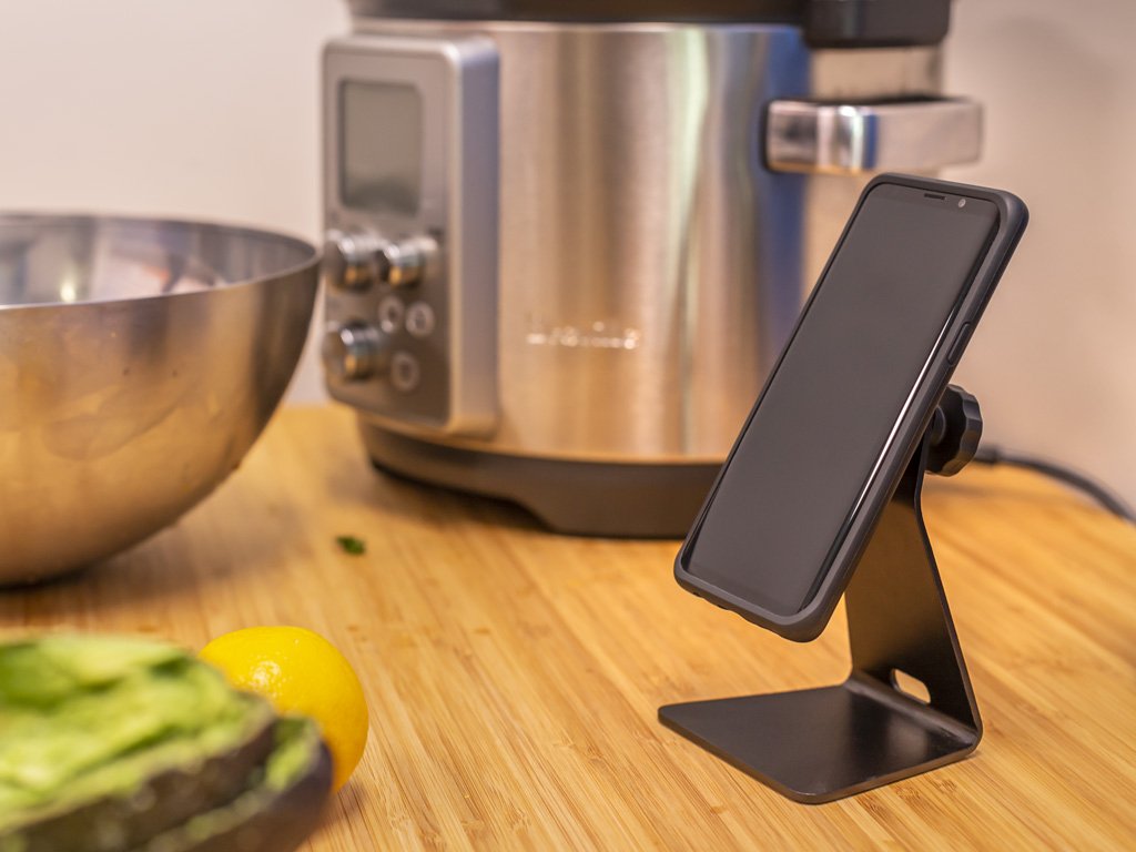 The Quad Lock Desk Mount is a great way to mount your Smartphone around the home.